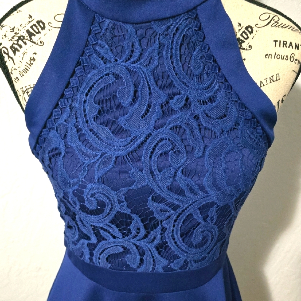 Elegant Blue Lace Halter Dress